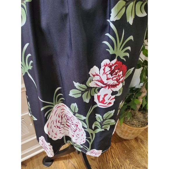 SHEIN Women's Black Floral Polyester Round Neck Off Shoulder Length Dress M - Picture 4 of 10